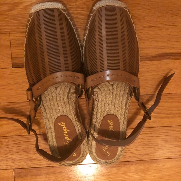 NWOB Free People Espadrilles, Size 38 - Picture 3 of 3